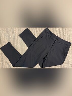 Lululemon Men’s Commission Pant Slim 33x31 Obsidian Warpstreme Technical Chino